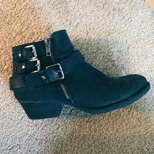 Sonoma Black Booties Size 8 1/2